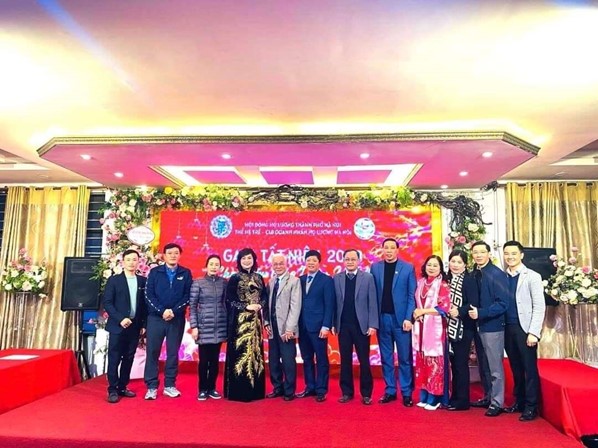 Gala Tất niên 2024 do Hội đồng họ Lương Hà Nội tổ chức