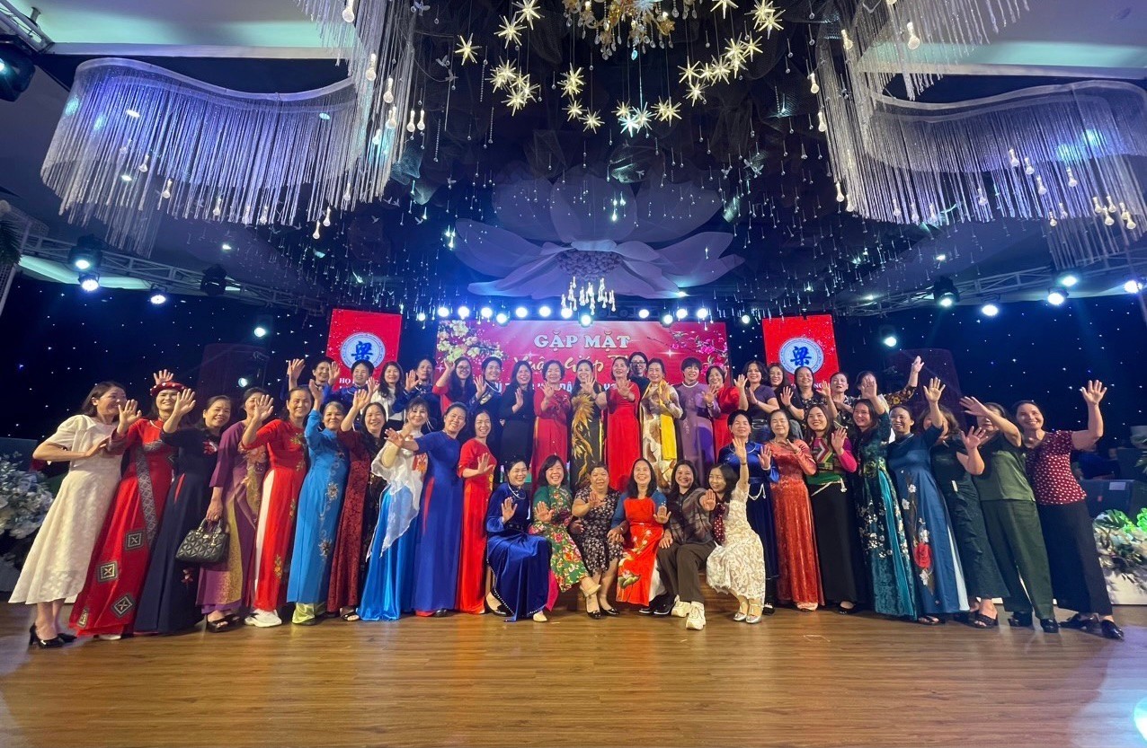 Gặp mặt giao lưu tiếng hát Dâu Gái họ Lương năm 2024 do Hội đồng họ Lương Lạng Sơn đăng cai tổ chức